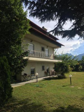 SPIROS APARTMENTS